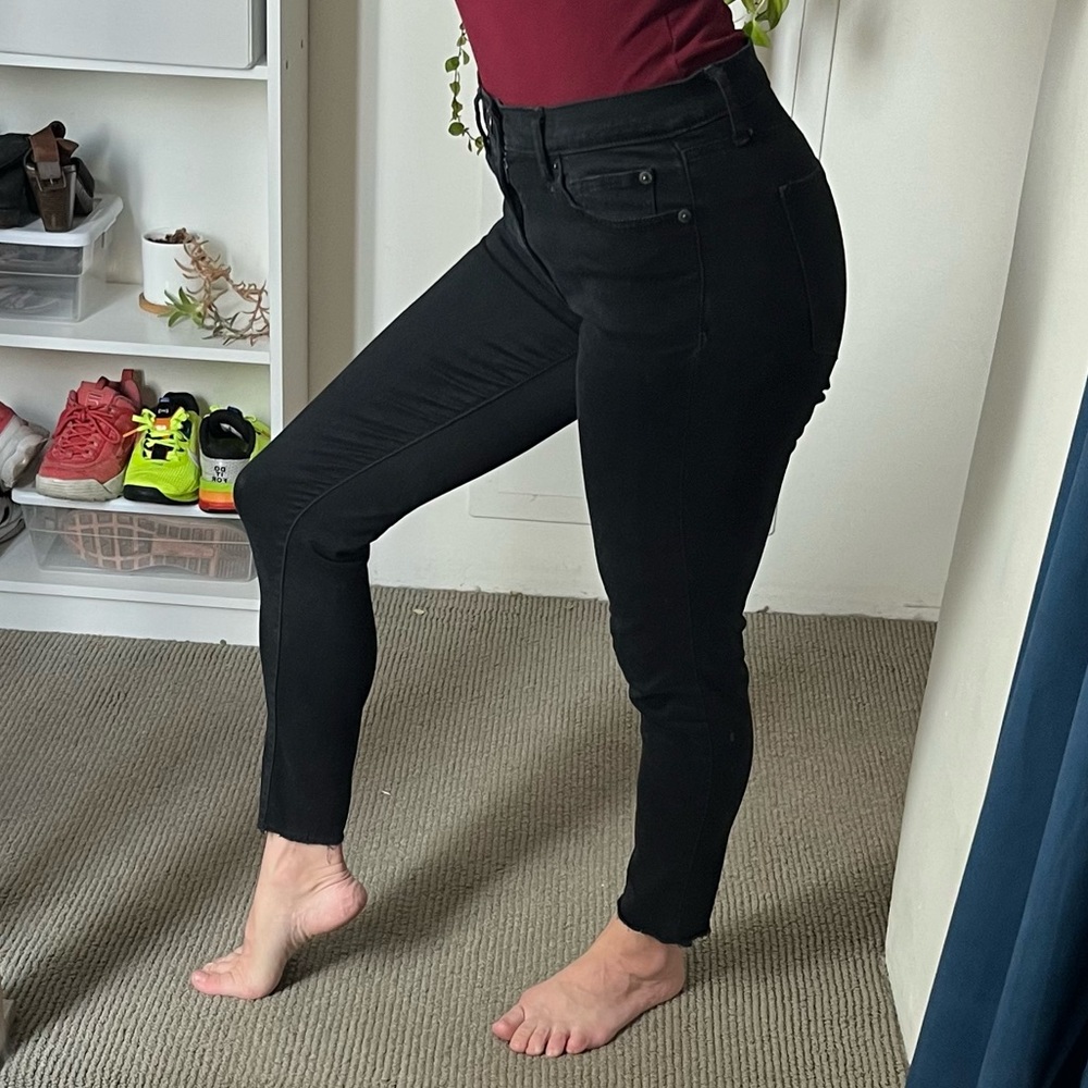 Gap True Skinny Ankle Denim Jeans in Black